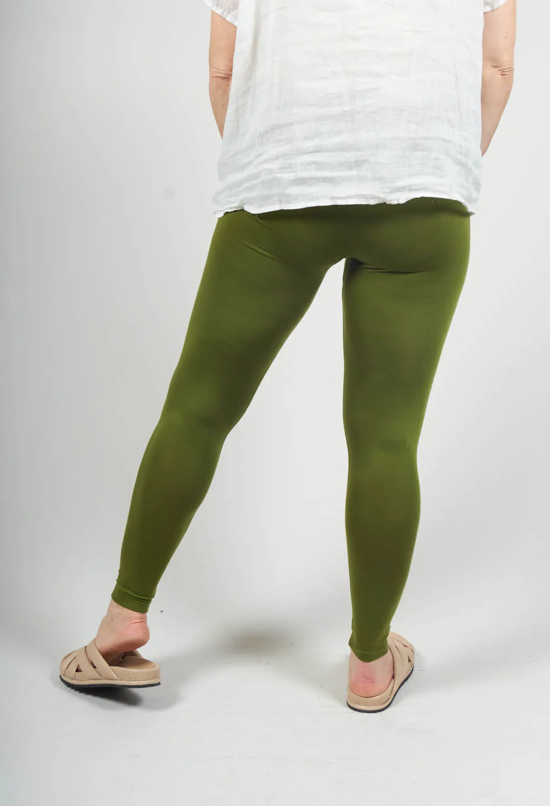 Clan Leggings in Kasper Green