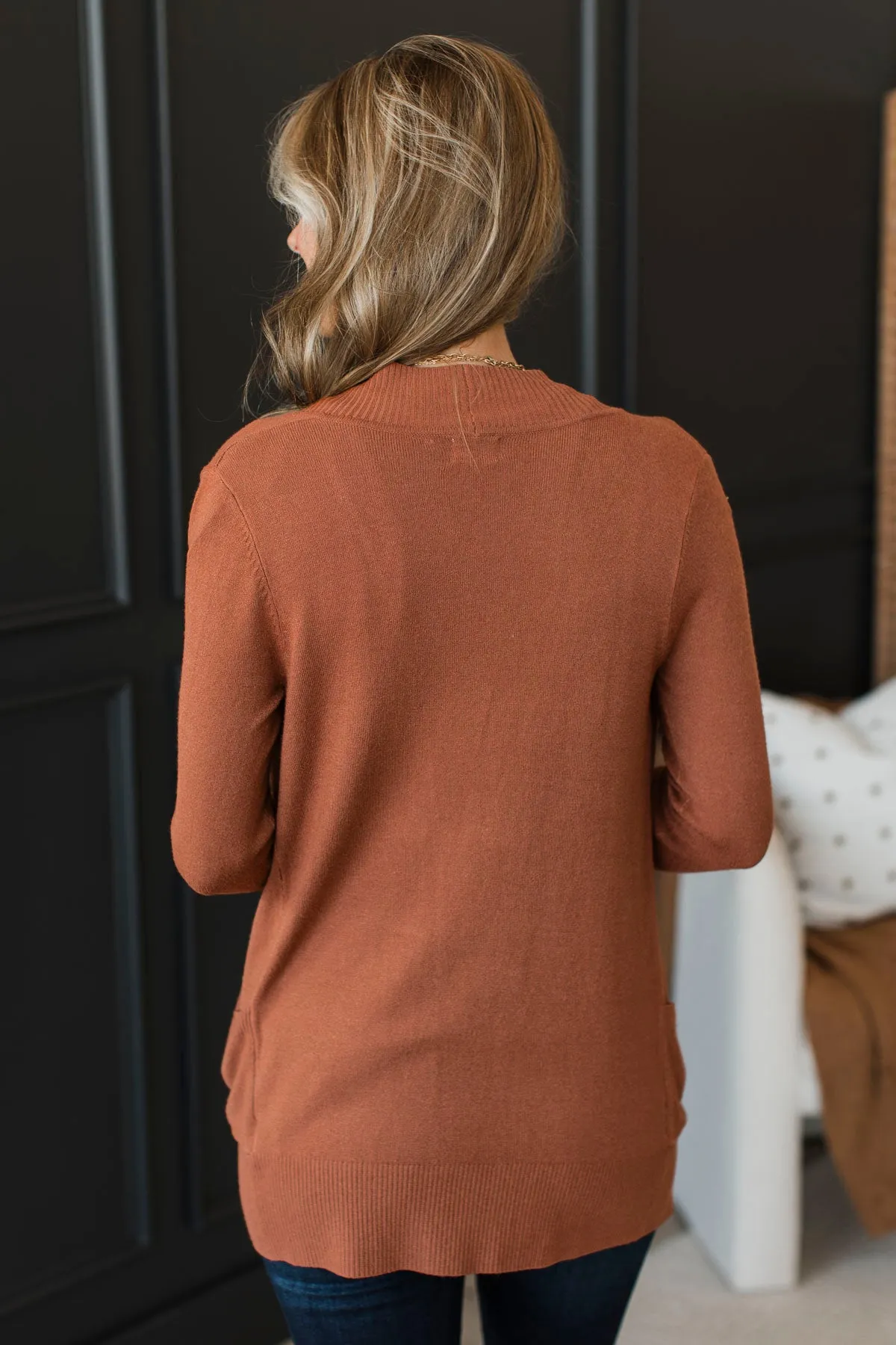 Essential Cardigan- Rust