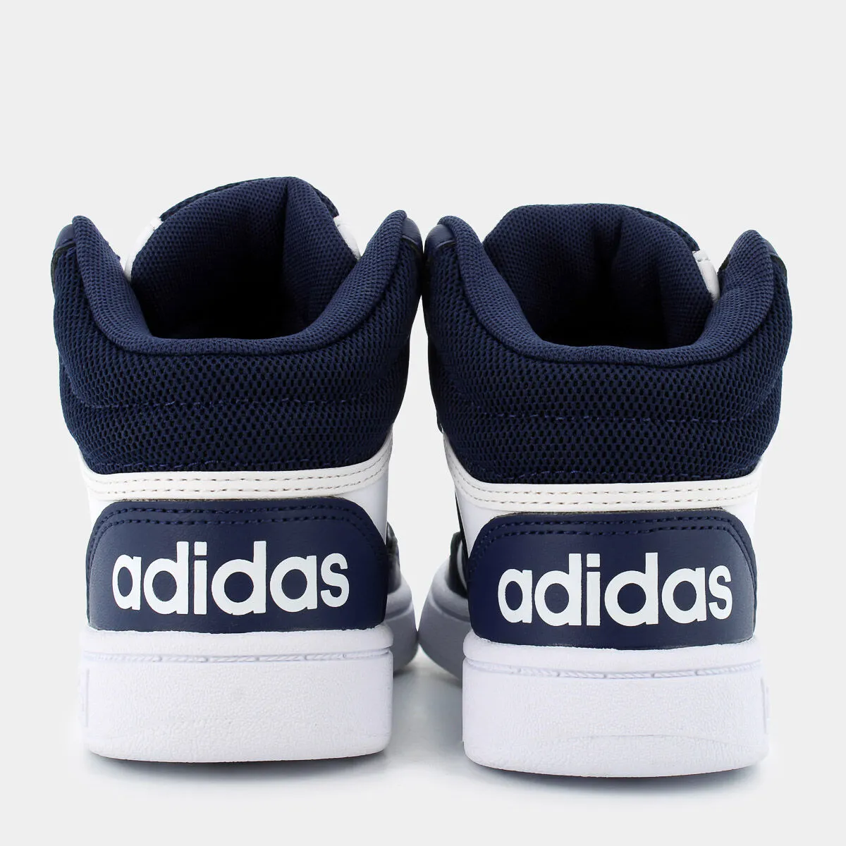 IG3717HOOPS 3.0 MID Kftwr white/dark blue/dark blue- SPORTIVE