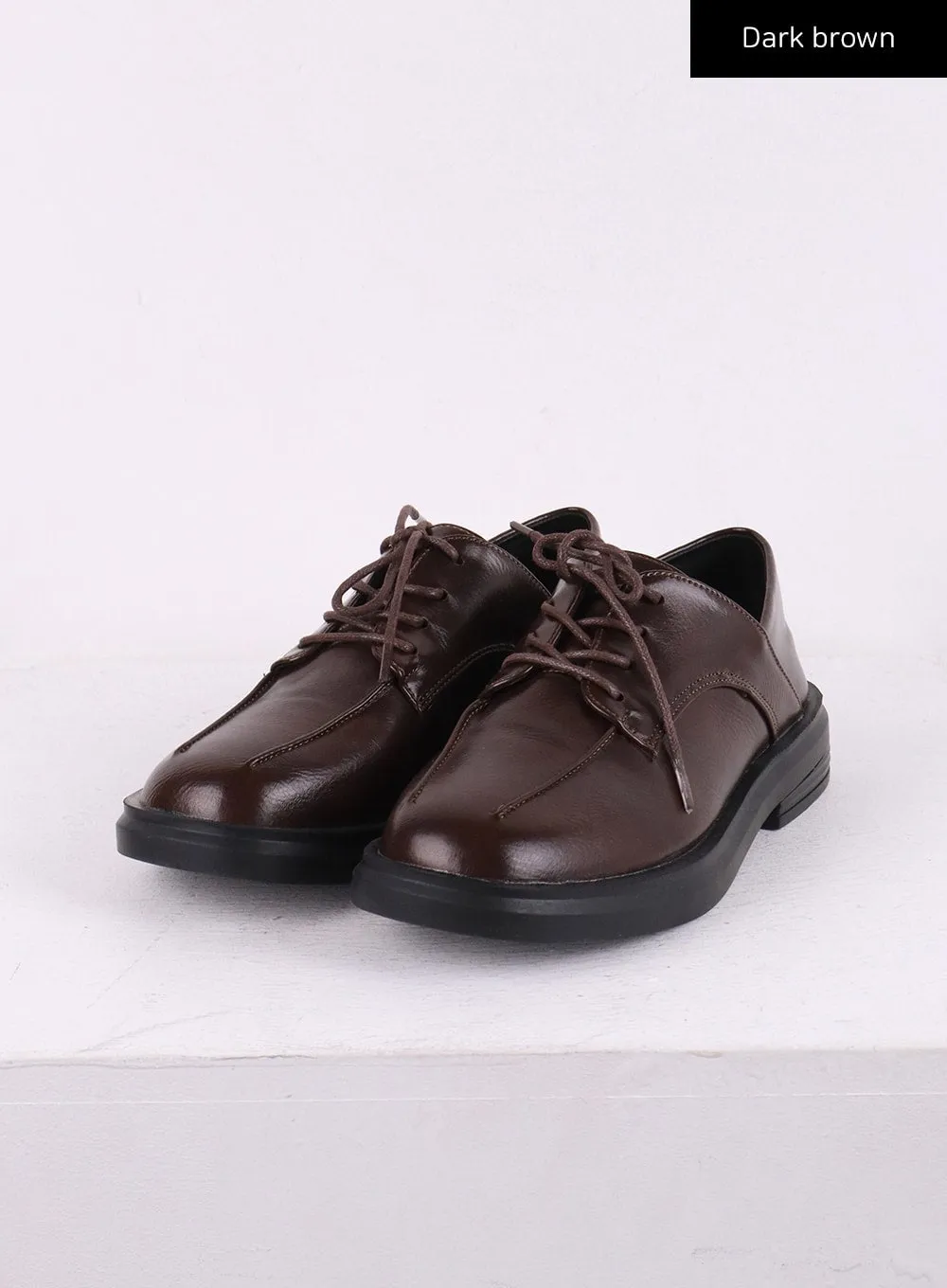 Lace-Up Loafers IJ430