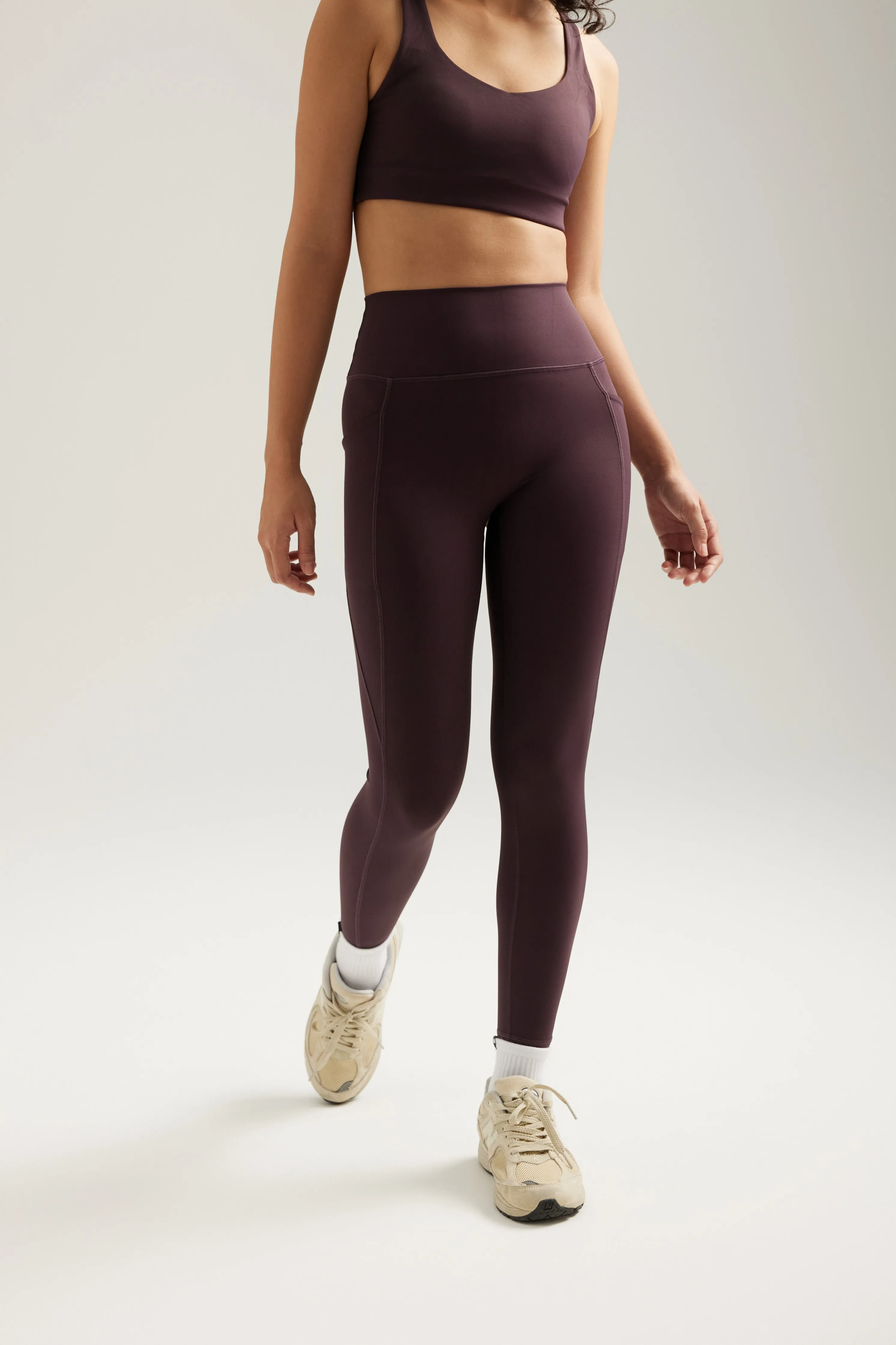 Pocket Leggings (Full 24) in Grape