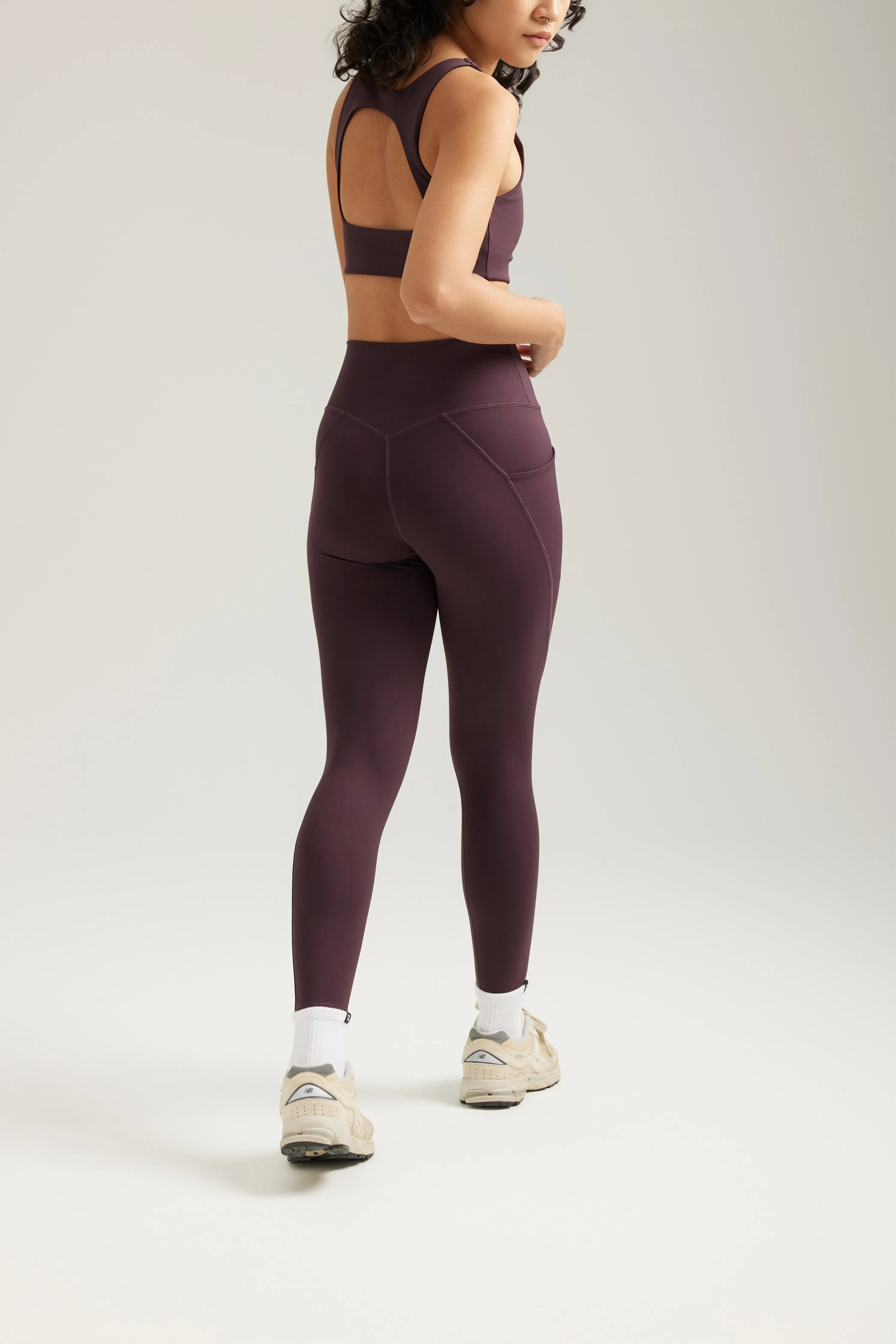 Pocket Leggings (Full 24) in Grape