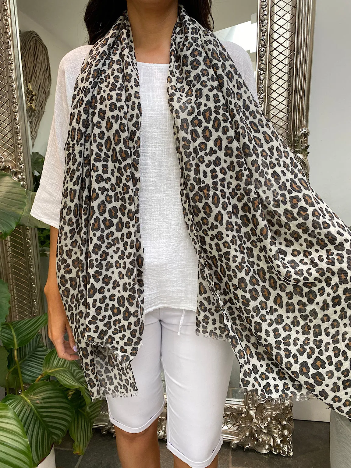 Raw Hem Leopard Pattern Scarf