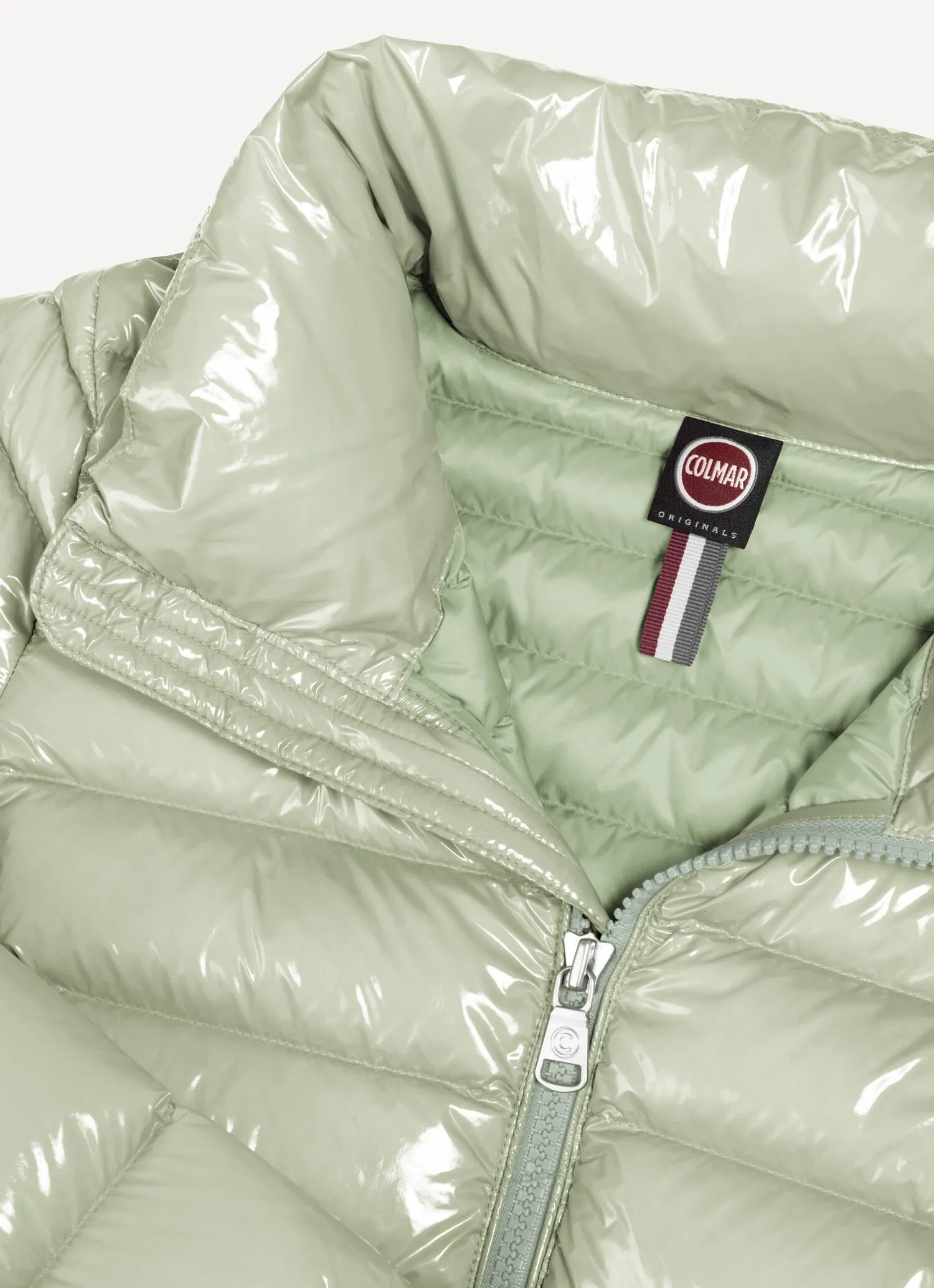 Super-glossy down jacket with drawstring-