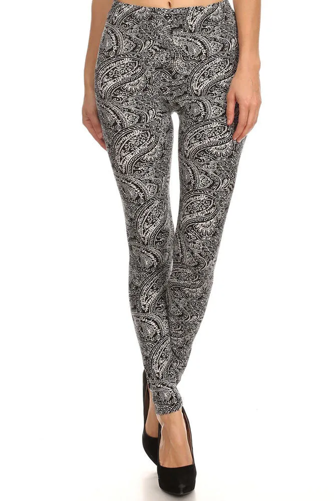 Women's Regular Gorgeous Paisley Pattern Print Leggings - Black White